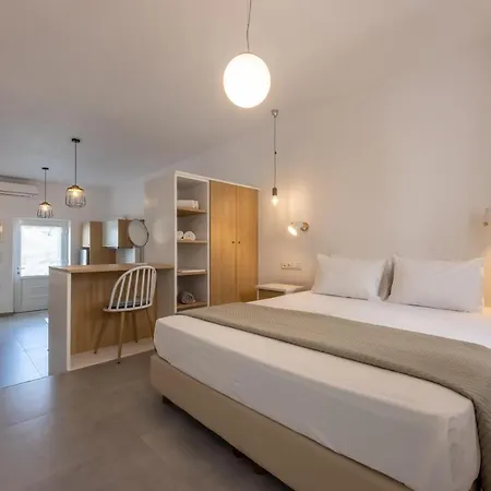 Apartment Olia Garden In Naxos Town *